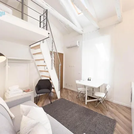Basovizza 3 Nicole Tirabora Short Rent Apartment